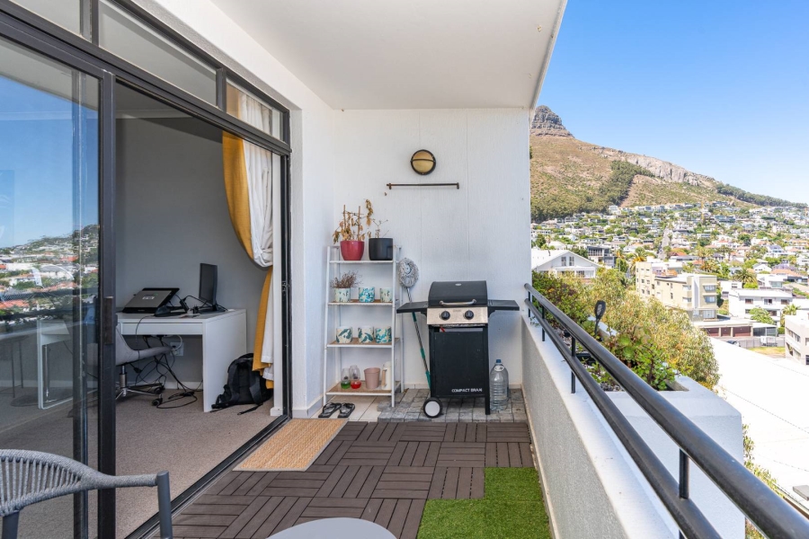 2 Bedroom Property for Sale in Fresnaye Western Cape